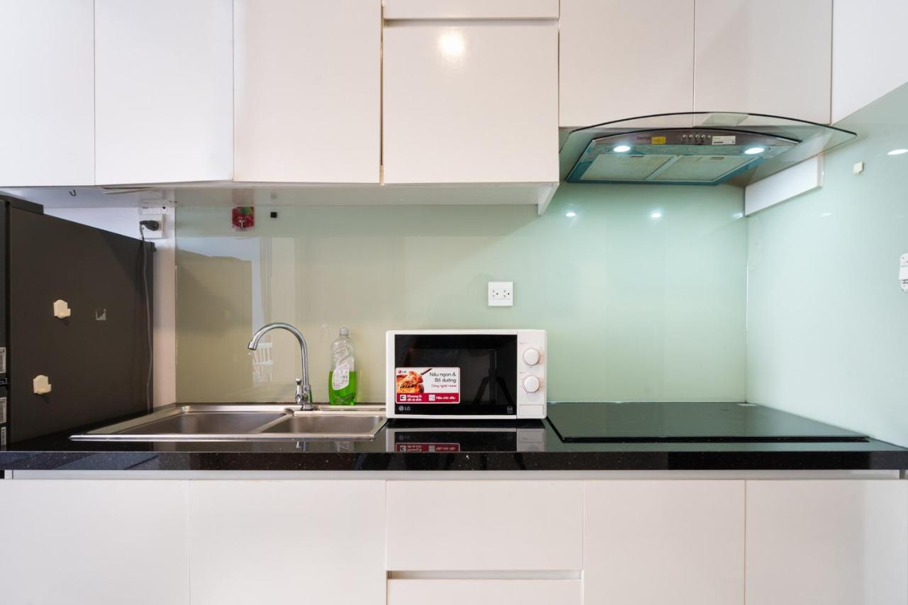 Miredu Apartment - In Cbd Хошимин Экстерьер фото