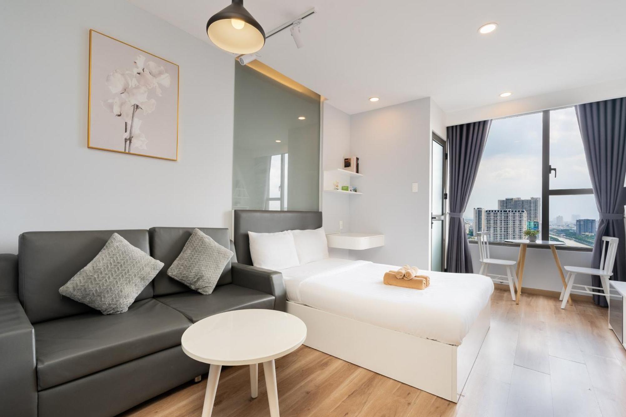 Miredu Apartment - In Cbd Хошимин Экстерьер фото
