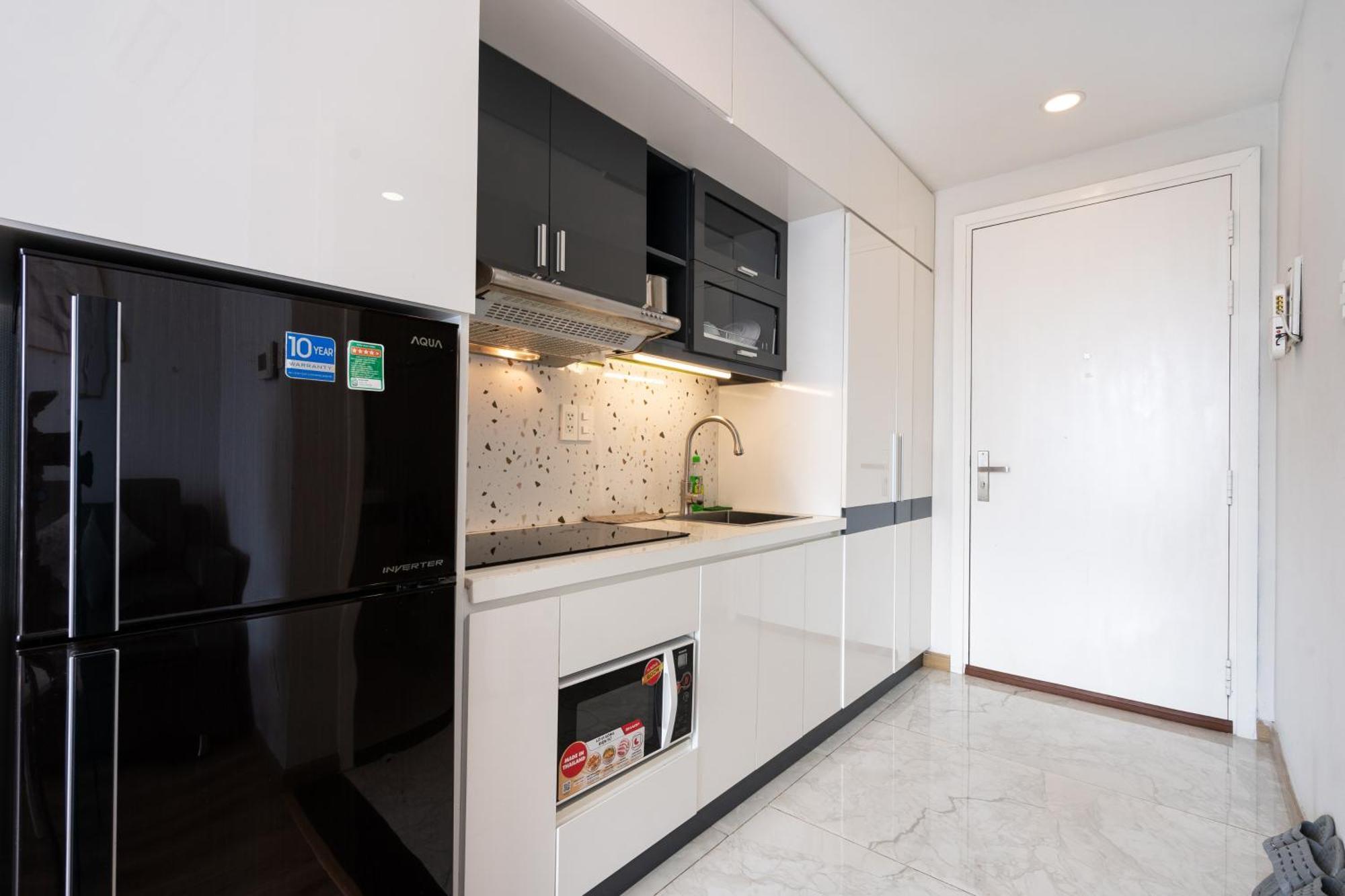 Miredu Apartment - In Cbd Хошимин Экстерьер фото